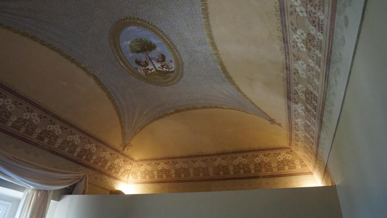 Palazzo De Fabritiis Panzió Rosciano  Kültér fotó